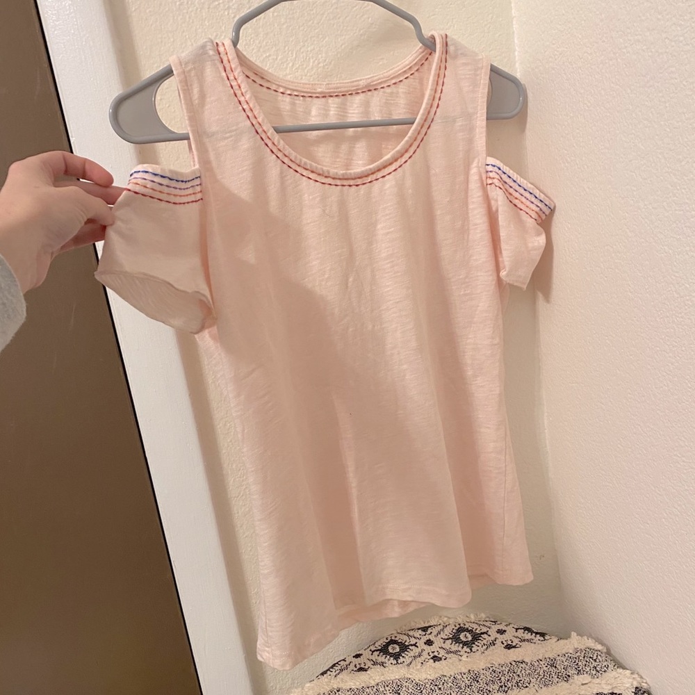 Shoulder Cropped Tee